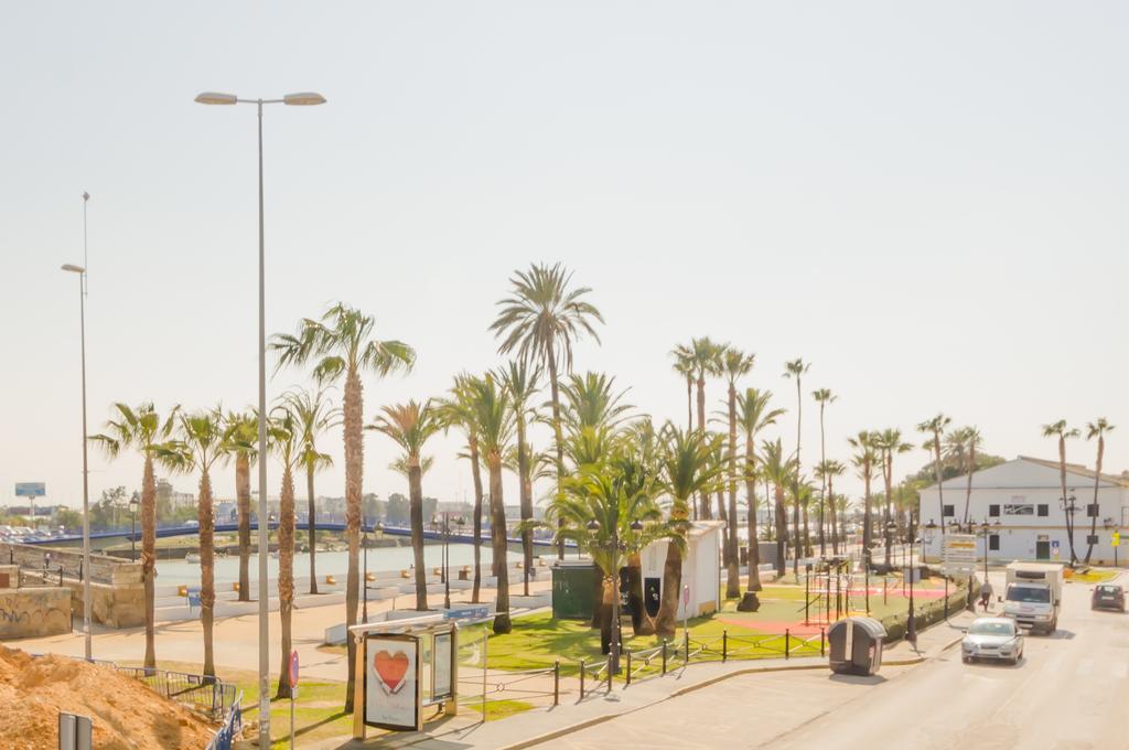 Apartamentos Ribera Del Puerto El Puerto de Santa María Zimmer foto